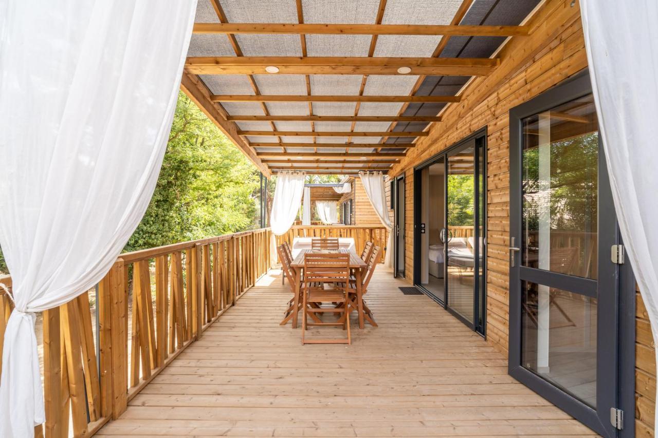 Ecolodge L'Etoile D'Argens Officiel Сен-Глф Экстерьер фото