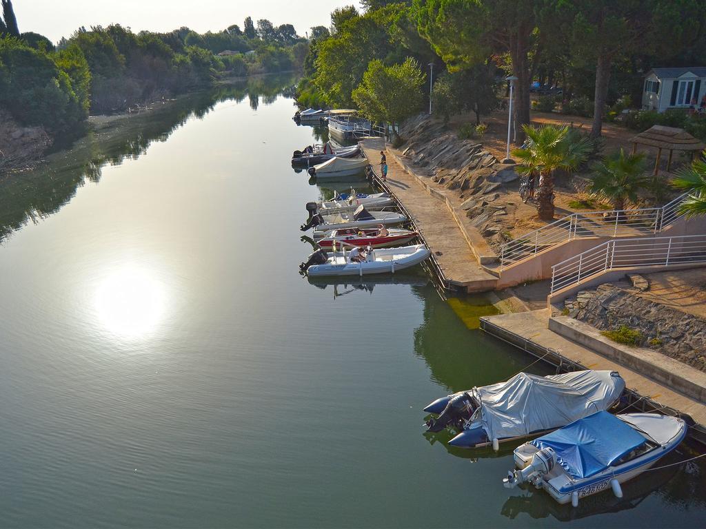 Ecolodge L'Etoile D'Argens Officiel Сен-Глф Экстерьер фото